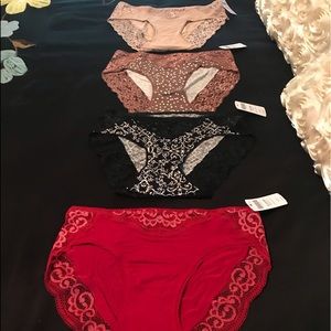 Soma Embraceable Hipsters